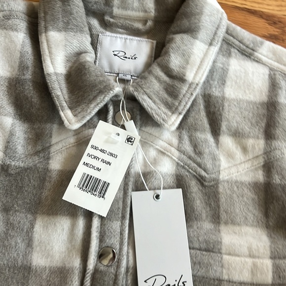 Rails, ivy rain, Shacket, Tripp jacket,Evereve - Picture 6 of 6